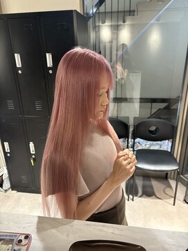 セレーネヘアー オオサカ 心斎橋店(Selene hair OSAKA) ホワイトブリーチ/ホワイトピンク/カット