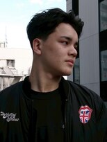 ノイ(noi)&nbsp;センターパートニュアンスパーマ刈り上げツーブロックメンズヘア