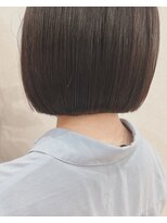 フリック(FLiC)&nbsp;ぱつっとボブ