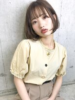 ルノン(LUNON) ほんのりピンクでつくるベージュのしっとりボブ