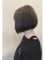 オール 学園前店(oar)&nbsp;前下がりボブ