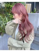 ピンクベージュ_くびれヘア_暖色系カラー_うる艶髪