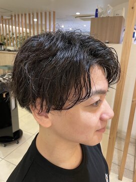 美粧 ほそや お花茶屋本店 ショートスタイル メンズソフトツイストパーマ