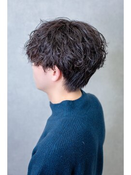 ジェイドゼロウィズアクロス(JADE -zero- with AKROS) 韓国藤巻シャドウパーマ波巻きスパイラルパーマ