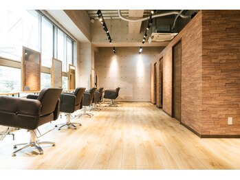 髪質改善　LAND　縮毛矯正　髪質改善専門【ランド】