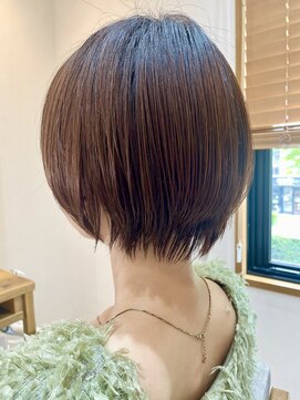 ケシキ(ke:siki) 耳掛けショートボブ