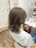 ミディアムヘア　ダウンスタイルアレンジ