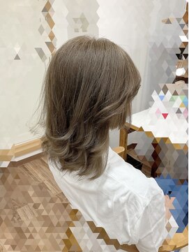 パチファニ 目黒店(pati fani) ミディアムヘア ダウンスタイルアレンジ