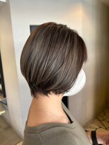 リファイン 羽村店 ショートボブ/ハイライト/ダブルカラー/グレージュ