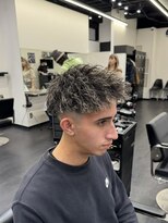 メンズサロンドットリアン(dot. lien)&nbsp;ツイストパーマ×金メッシュ