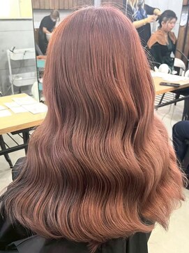 イリ 大阪(ili) ハイライトカラーミルクティーベージュレイヤーカット