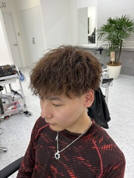メンズカット リア(Men’s cut riah) ツイストスパイラルパーマツーブロック刈り上げメンズマッシュ
