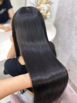 ラビス(Lovis) 黒髪カタログ/オリーブグレー/小顔ヘア/ココアベージュ