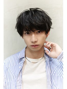 ルーツ(ROOTS)の写真/【学割クーポンあり】再現性や骨格に合わせたカットやパーマでトレンドを意識した無造作かつこなれ感を演出
