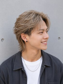 Men's hair salon CLEL 幕張店メンズカット/メンズパーマ/眉毛【6月1日OPEN（予定）】の写真/【カット＋パーマ￥7000】ハイトーンウルフで一気に垢抜け♪外国人風メンズ