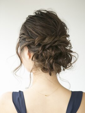 ステア メゾン(stir maison) おくれ毛パーティールーズアップ☆MAKOTO