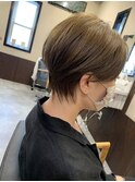 白髪ぼかしハンサムショート ボブ