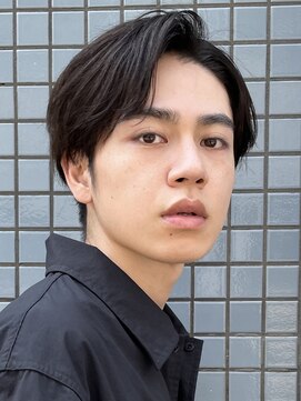 フイ 代々木(Hui) 波巻き/アップバング/ツーブロックマッシュ/束感ショート