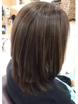 カットハウス はさみの部屋&nbsp;大人ミディアムレイヤー