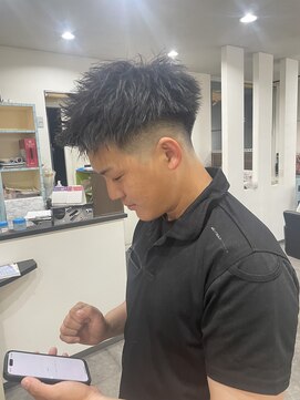 ヘアープロポーザー ラグ(hair proposer Leggu) フェード短髪