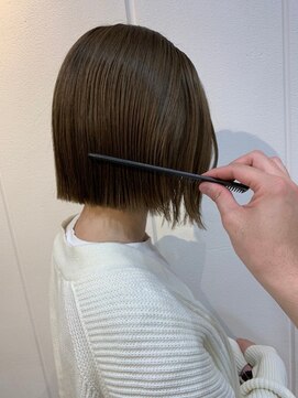 ロロネー 中津(Lolonois) 【Lolonois中津】透ける暗髪ヘアカラー