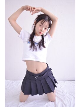 ヌーヴェル(nouvelle) 抜け感がかわいい♪ニュアンスカラー