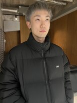 アン モラ(Un mora)&nbsp;スパイキーショート/ブリーチ/グレー