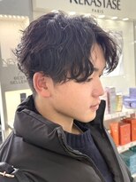 アトリーチェ 昭和店(ATTRICE) 甲府昭和町波巻きパーマツイストスパイラルパーマセンターパート