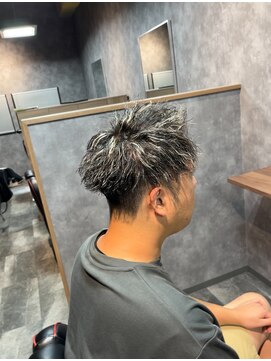 スウェルホワイト(SWELL WHITE) ツイストスパイラル