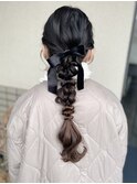 編みおろしアレンジ/ロング/黒リボン