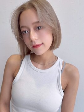 ビューシンサイバシ(VIEW SHINSAIBASHI) デザインカラーハイトーン前髪レイヤーカットイメチェン10代20代