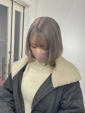 エゴ 池袋(EGO) ミルクティーグレージュ/グレージュカラー