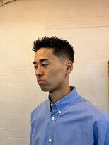 ビーバイエイトジェンツ(Bee by EIGHT GENTS)&nbsp;MEN’S HAIR/サーフカール/刈り上げセンターパート/心斎橋