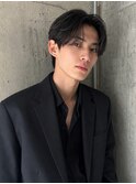 ナチュラルストレートショートセンターパートアップバング