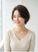 30代40代50代耳かけショート前髪なしハンサムショートカット小顔
