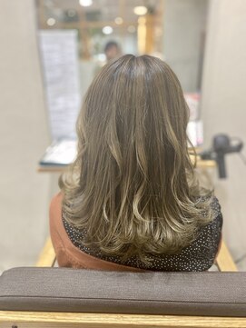 ティーズピーク(ty s peak) ロングローレイヤースタイル