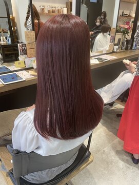 ビヨウシツ ポスタ 明るめベリーピンク