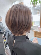 ル クール 青葉台(Le couel) インナーカラー☆大人可愛いひし形ハンサムショートボブ前下がり