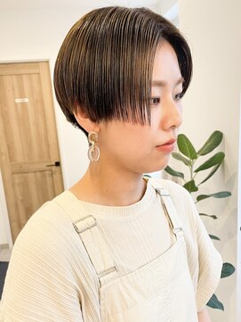 シイカ(sika.) ハンサムショート×シークレットハイライト