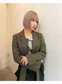 ハイトーンボブミニボブ切りっぱなしボブぱっつん前髪