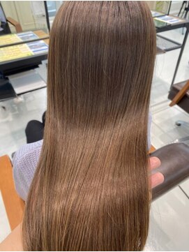 フォルテ 島田店 艶感ベージュカラー