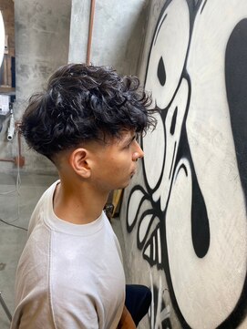 カーニー 錦糸町(kearny) ダークアッシュ/韓国マッシュ/ニュアンスパーマ[錦糸町駅/men's]