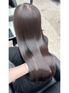 ビビッド(vivid) 艶髪ロングチョコレートカラー高濃度ケラチントリートメント