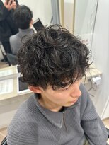 ネウィ ハウオリ 札幌駅前(newi hau'oli)&nbsp;メンズダークアッシュマッシュセンターパートニュアンスパーマ