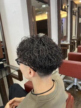 ハイパー(HYPER) 刈り上げサーフカール（メンズ/パーマ/サーフカール）