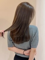 レジナヴィータ 栄(Reginavita)&nbsp;ベージュカラー 外国人風カラー レイヤーカット 顔周りカット