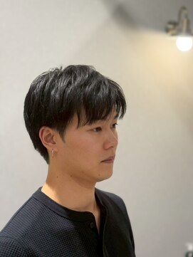 ヨカ(YOKA) ノーセットでもまとまるメンズショート◎