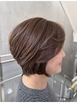 トエ(toe)&nbsp;ショートヘア/ハイライト/脱白髪染めハイライト【toe松山】