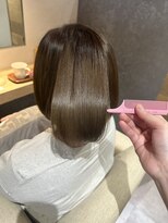 ブルーム ヘア デザイン ドゥーエ(bloom hair design due)&nbsp;オリーブグレージュ ｢塚口×髪質改善トリートメント｣