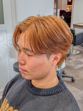 ルースト 京都四条大宮店(ROOST) ライトベージュ/メンズカット/センターパート/MEN'S HAIR